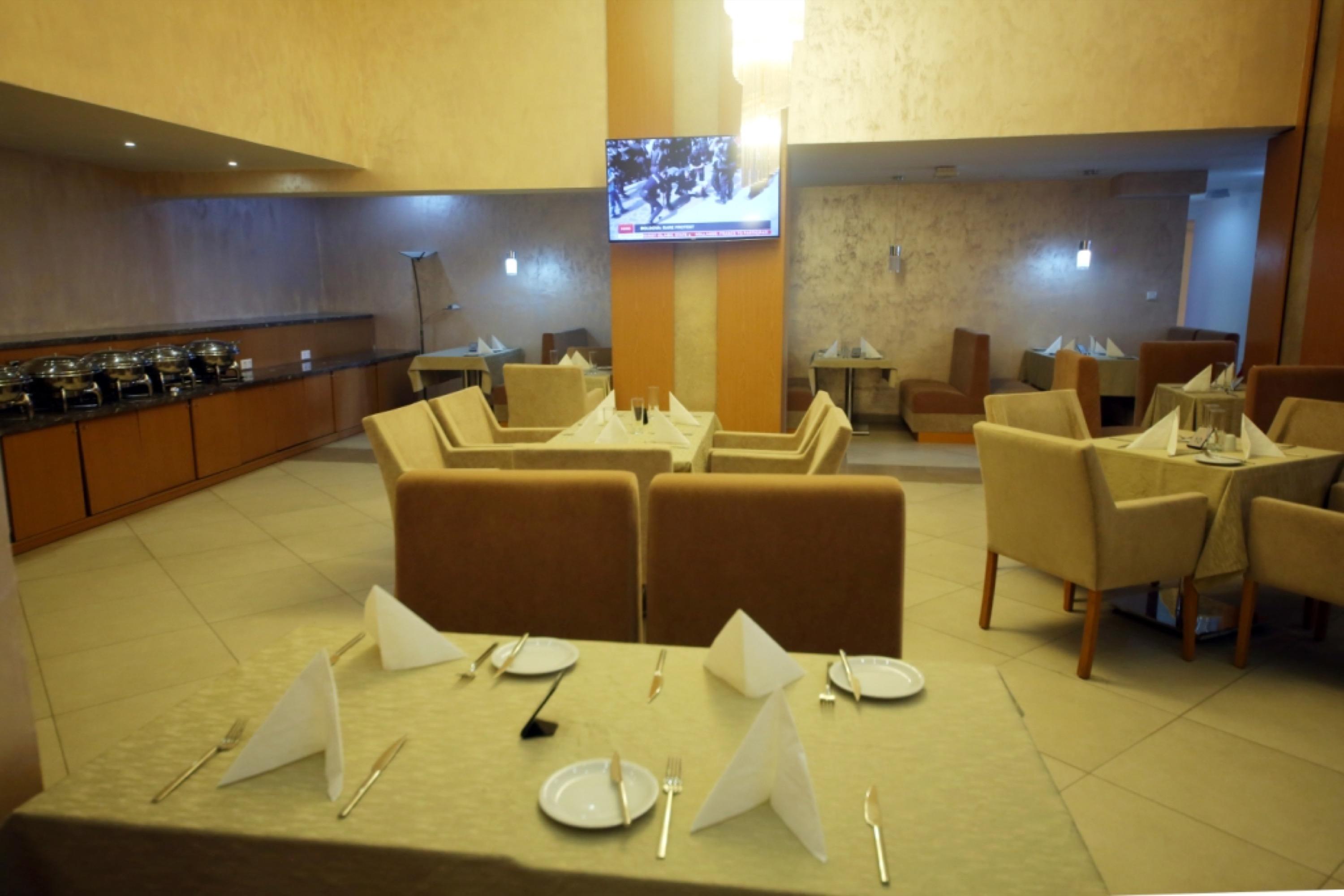 Momona Hotel Аддис-Абеба Екстер'єр фото