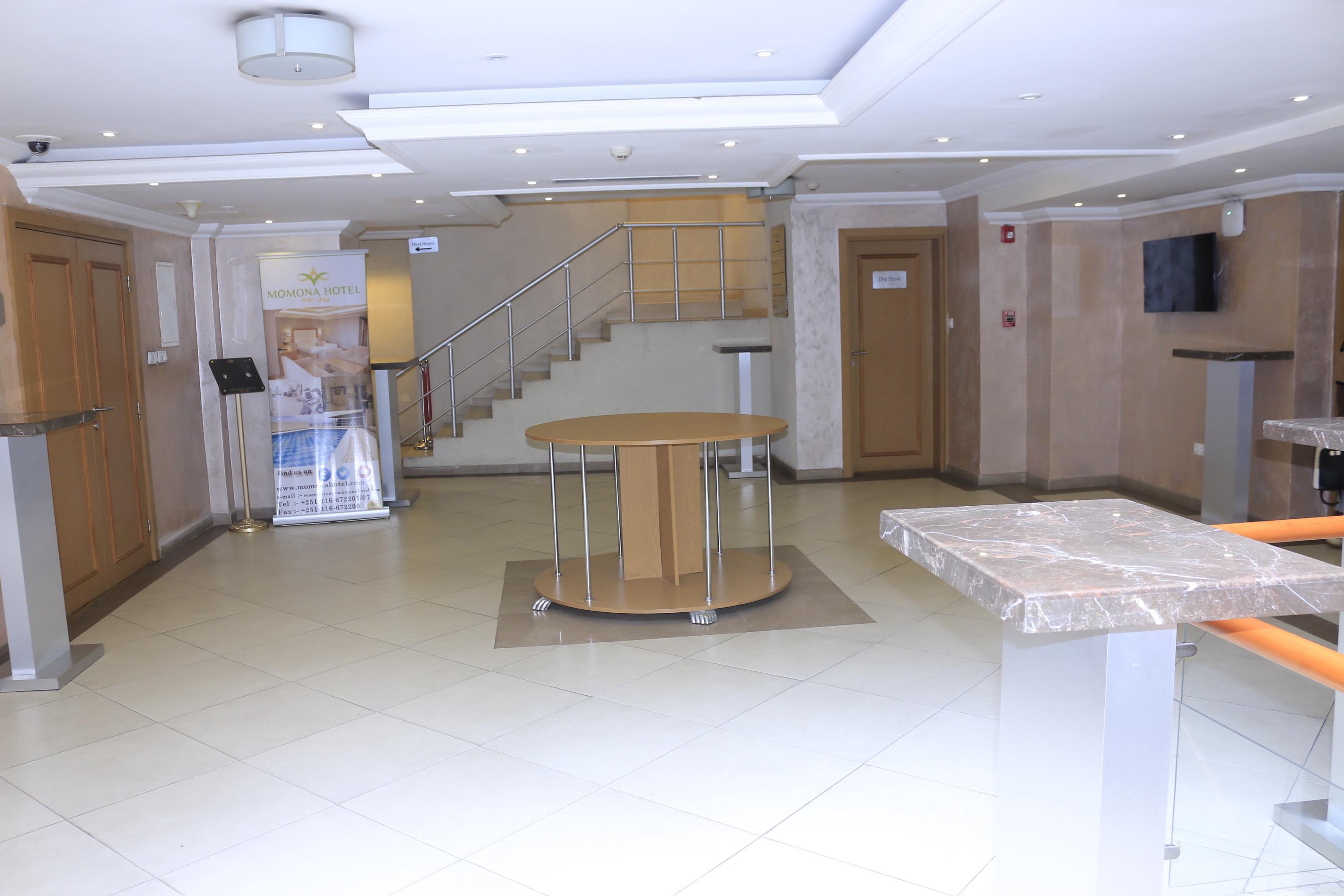 Momona Hotel Аддис-Абеба Екстер'єр фото