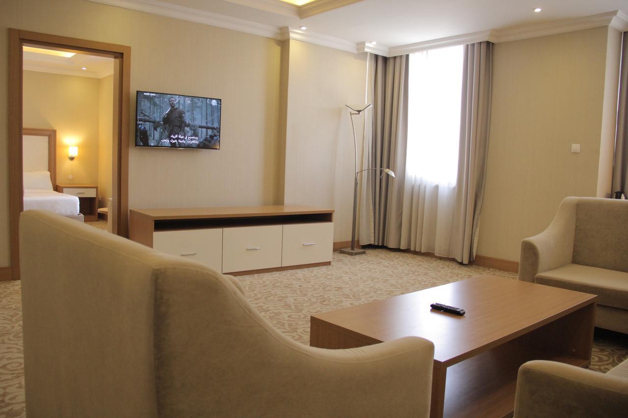Momona Hotel Аддис-Абеба Екстер'єр фото